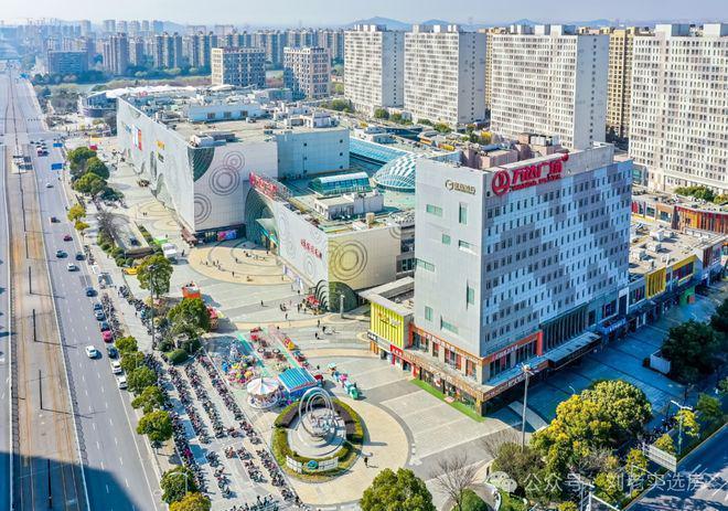 楼处发布：定义松江高端改善新标准pg试玩聚焦 中铁建西派云间售(图22)